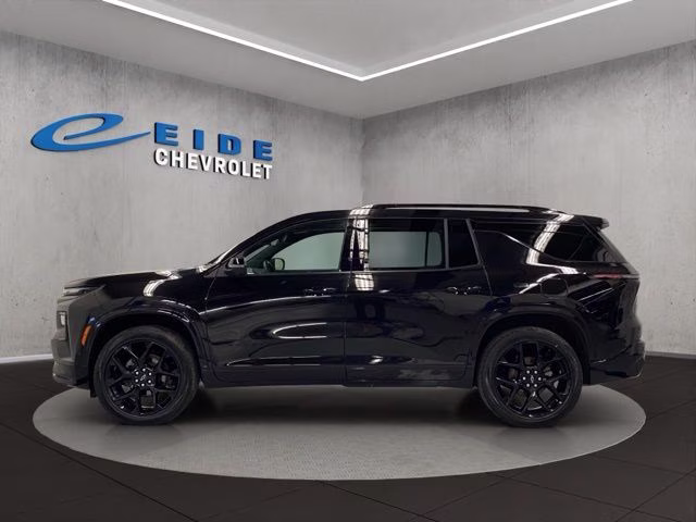 2024 Mosaic Black Metallic Chevrolet Traverse RS AWD SUV