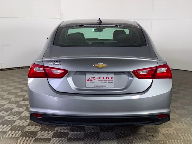 2024 Sterling Gray Metallic Chevrolet Malibu LS FWD Sedan