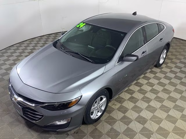 2024 Sterling Gray Metallic Chevrolet Malibu LS FWD Sedan