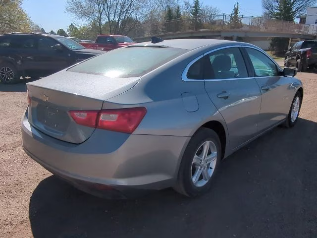 2024 Sterling Gray Metallic Chevrolet Malibu LS FWD Sedan