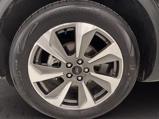2025 Agate Black Metallic Ford Escape Platinum AWD SUV