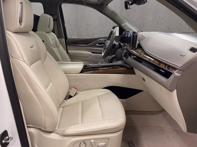 2023 Crystal White Tricoat Cadillac Escalade Sport Platinum 4X4 SUV