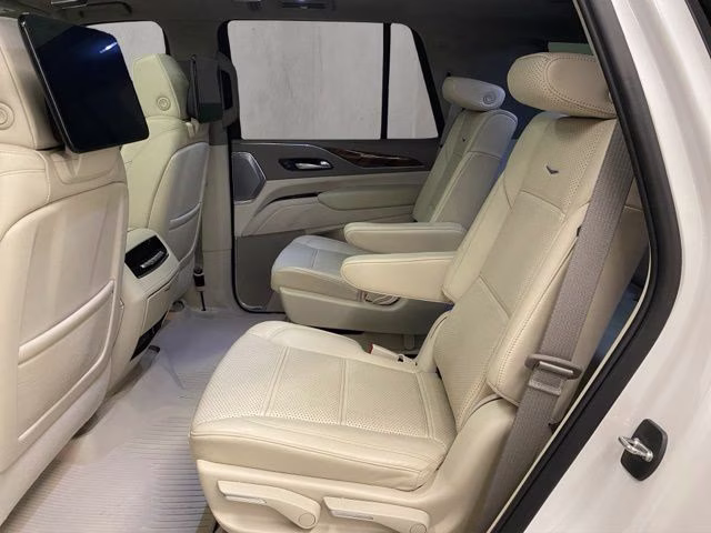 2023 Crystal White Tricoat Cadillac Escalade Sport Platinum 4X4 SUV