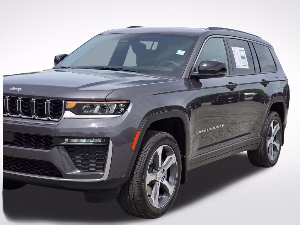 2026 Baltic Gray Metallic Clearcoat Jeep Grand Cherokee L Limited 4X4 SUV