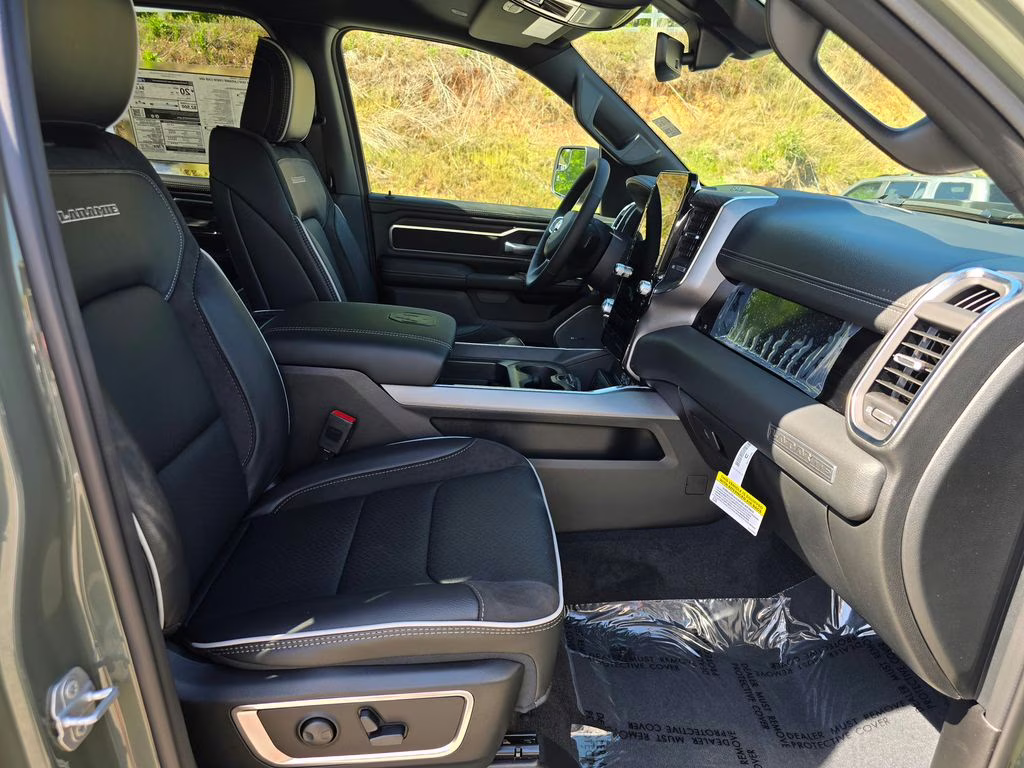 2026 Canyon Lake Ram 1500 Laramie 4X4 Truck