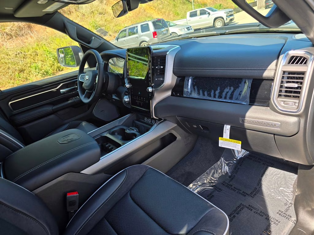 2026 Canyon Lake Ram 1500 Laramie 4X4 Truck