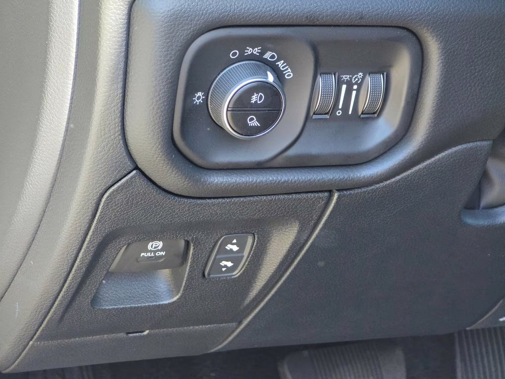 2026 Canyon Lake Ram 1500 Laramie 4X4 Truck