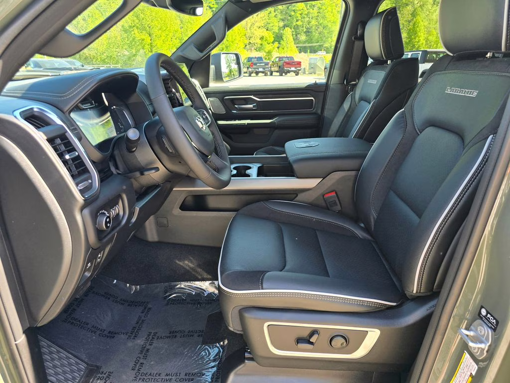 2026 Canyon Lake Ram 1500 Laramie 4X4 Truck