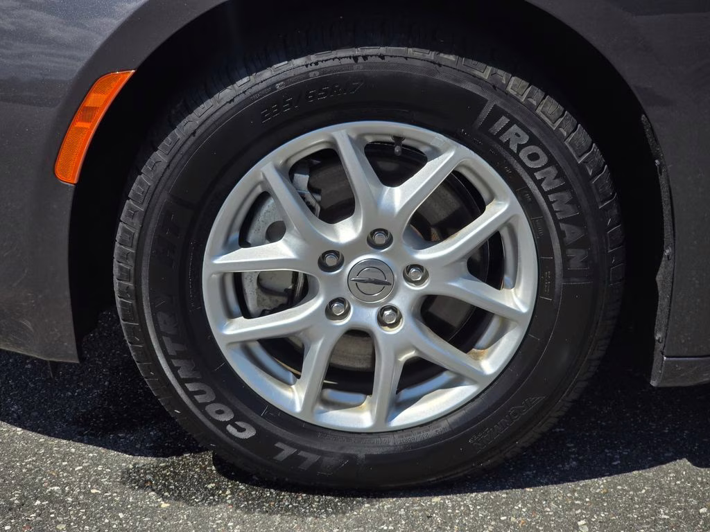 2021 Granite Crystal Metallic Clearcoat Chrysler Voyager LXI FWD Van