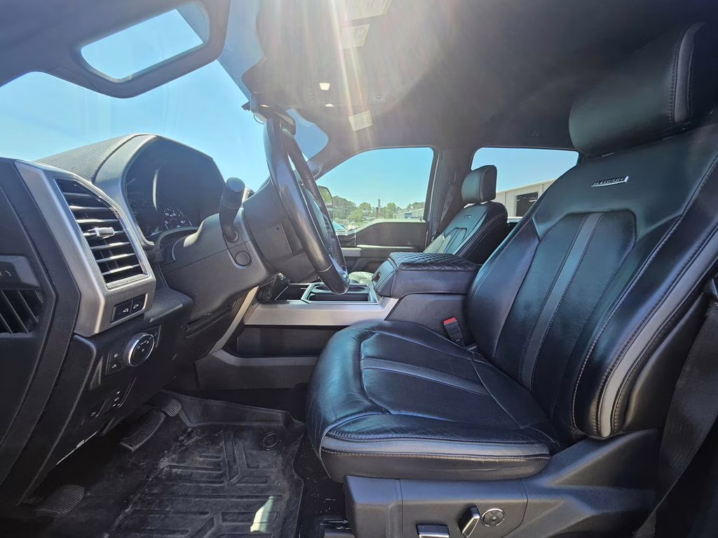 2020 Iconic Silver Metallic Ford Super Duty F-250 SRW Platinum 4X4 Truck