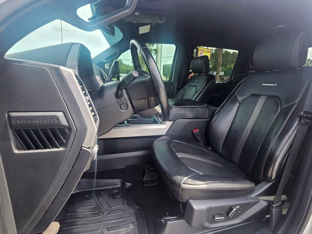 2020 Iconic Silver Metallic Ford Super Duty F-250 SRW Platinum 4X4 Truck