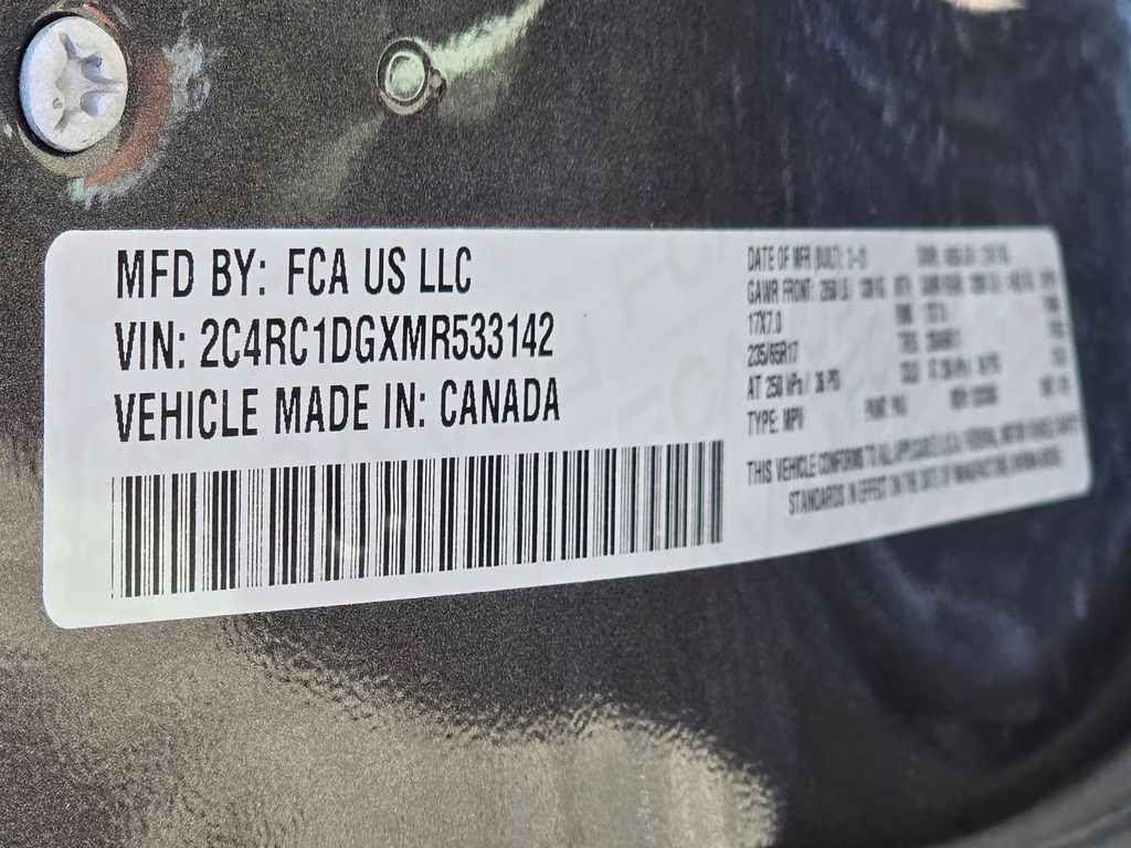 2021 Granite Crystal Metallic Clearcoat Chrysler Voyager LXI FWD Van