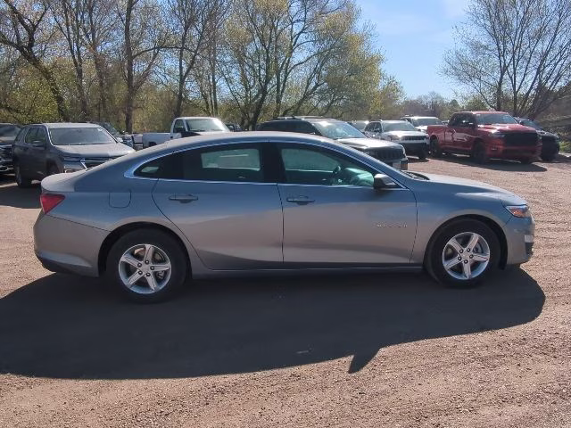 2024 Sterling Gray Metallic Chevrolet Malibu LS FWD Sedan