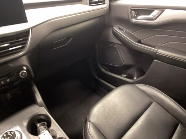 2025 Agate Black Metallic Ford Escape Platinum AWD SUV