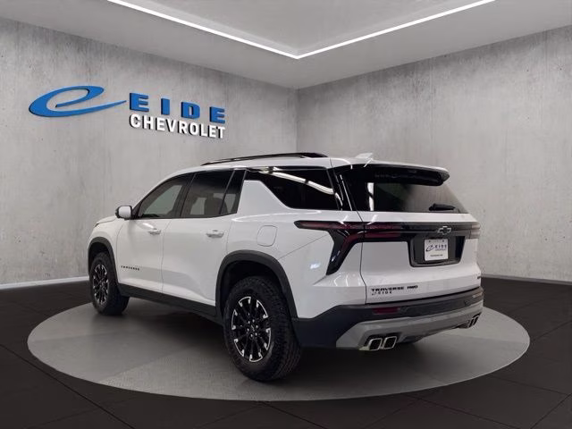 2026 Polar White Tricoat Chevrolet Traverse Z71 AWD SUV