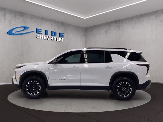 2026 Polar White Tricoat Chevrolet Traverse Z71 AWD SUV