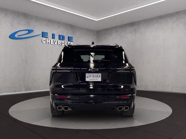 2024 Mosaic Black Metallic Chevrolet Traverse RS AWD SUV