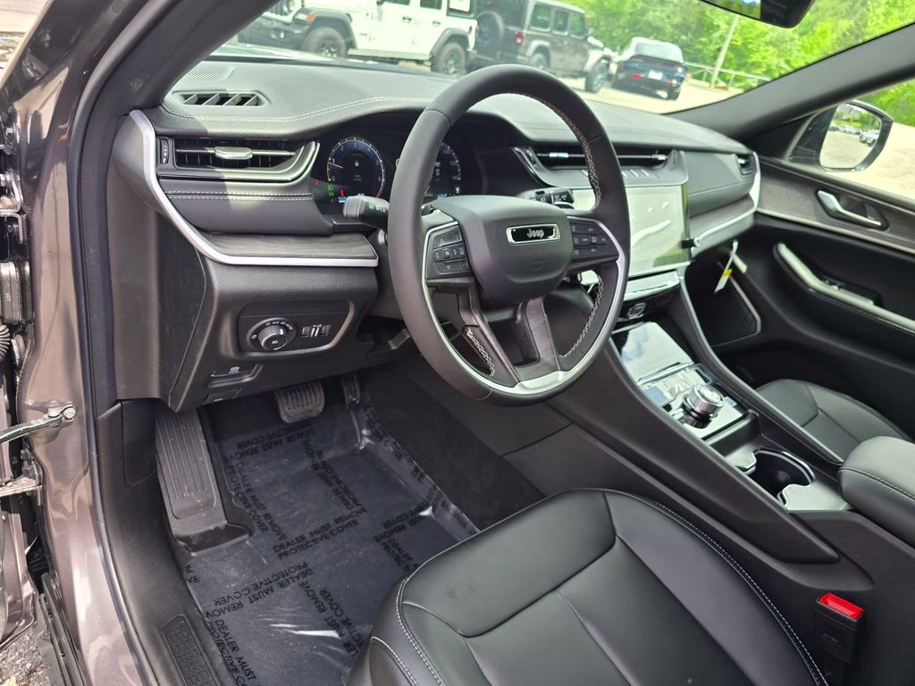 2026 Baltic Gray Metallic Clearcoat Jeep Grand Cherokee L Limited 4X4 SUV