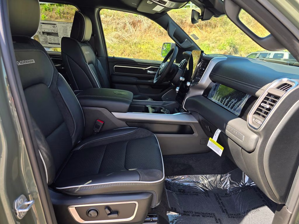 2026 Canyon Lake Ram 1500 Laramie 4X4 Truck