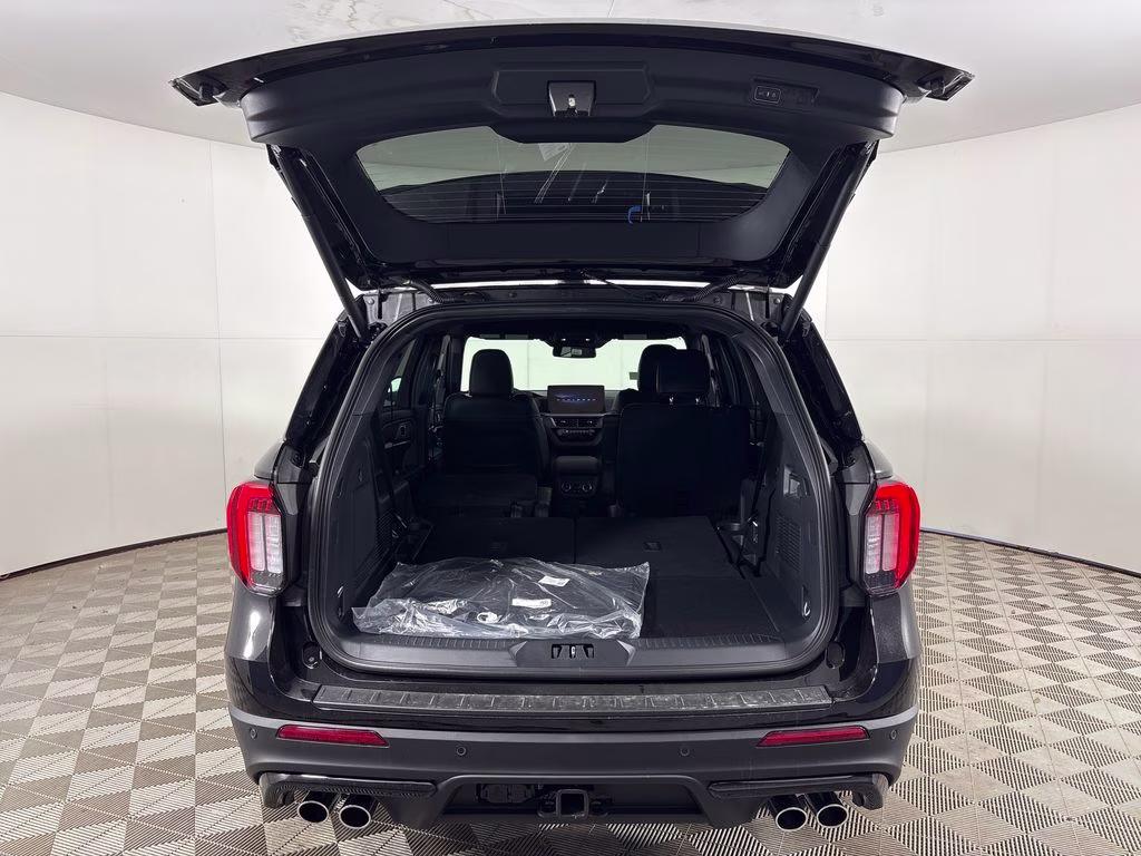 2026 Agate Black Metallic Ford Explorer ST 4X4 SUV