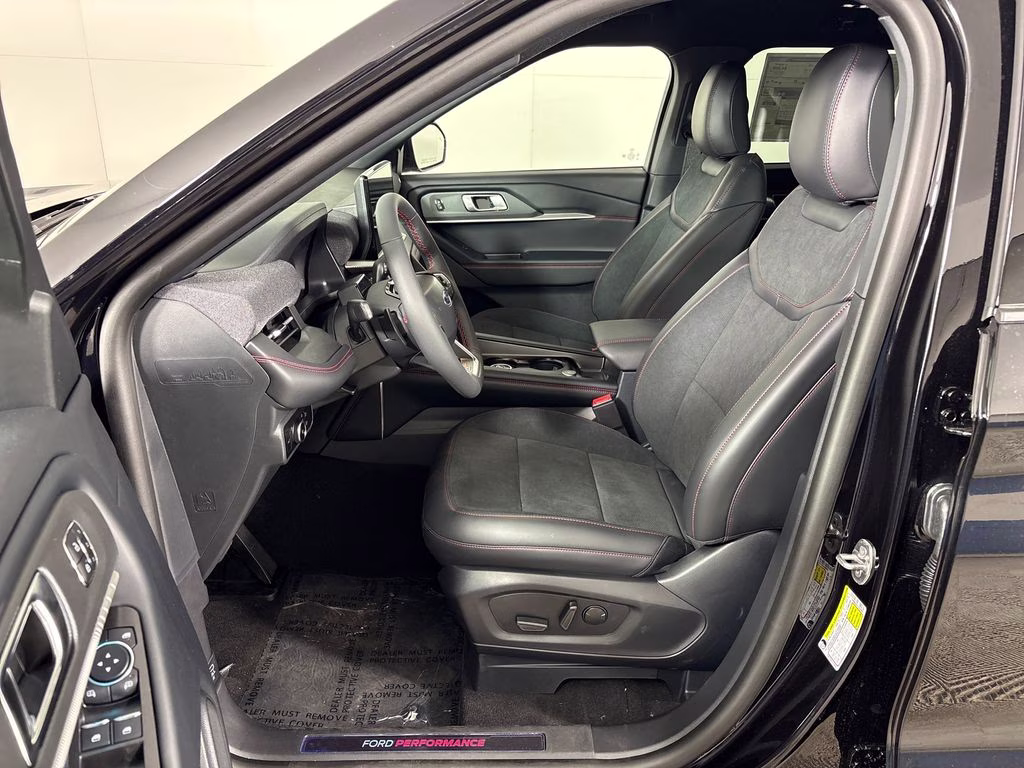 2026 Agate Black Metallic Ford Explorer ST 4X4 SUV
