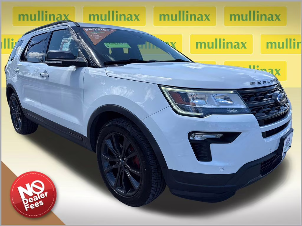 2019 Oxford White Ford Explorer XLT FWD SUV