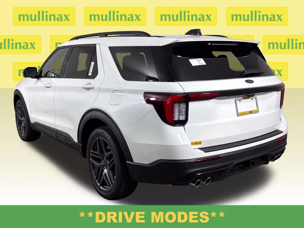 2026 Star White Metallic Tri-Coat Ford Explorer ST RWD SUV