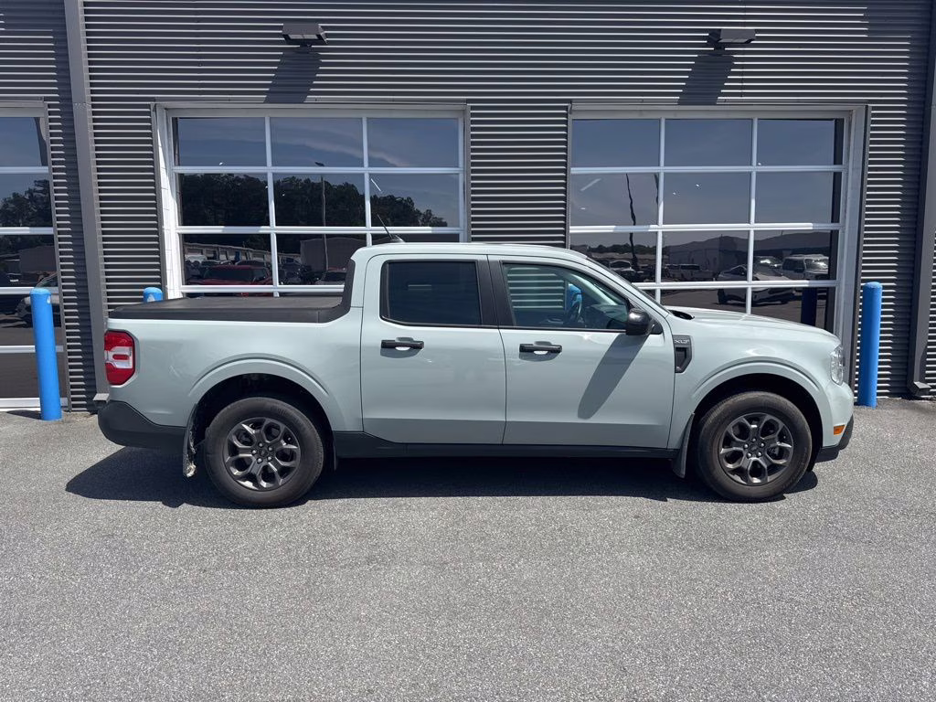 2024 Cactus Gray Ford Maverick XLT AWD Truck