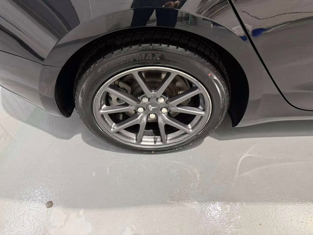 2018 Black Tesla Model 3 Long Range AWD Sedan