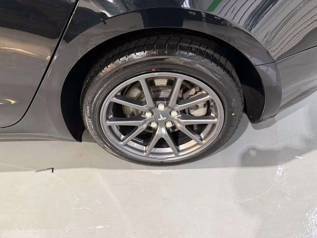 2018 Black Tesla Model 3 Long Range AWD Sedan