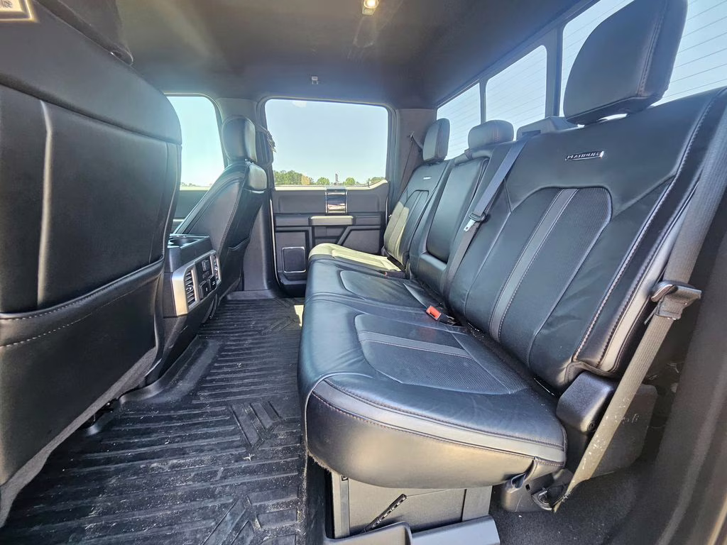 2020 Iconic Silver Metallic Ford Super Duty F-250 SRW Platinum 4X4 Truck