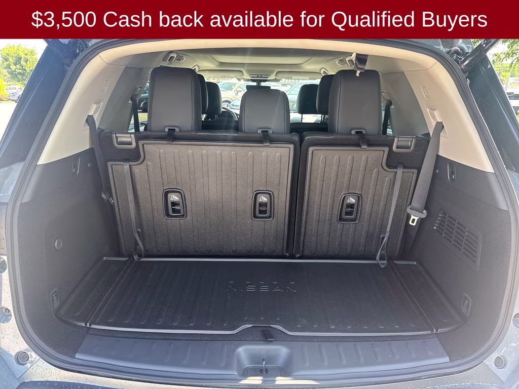 2026 Boulder Gray Pearl Nissan Pathfinder Platinum 4X4 SUV