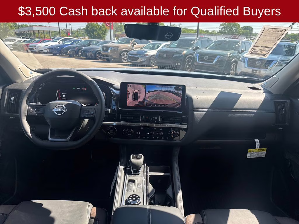 2026 Boulder Gray Pearl Nissan Pathfinder Platinum 4X4 SUV