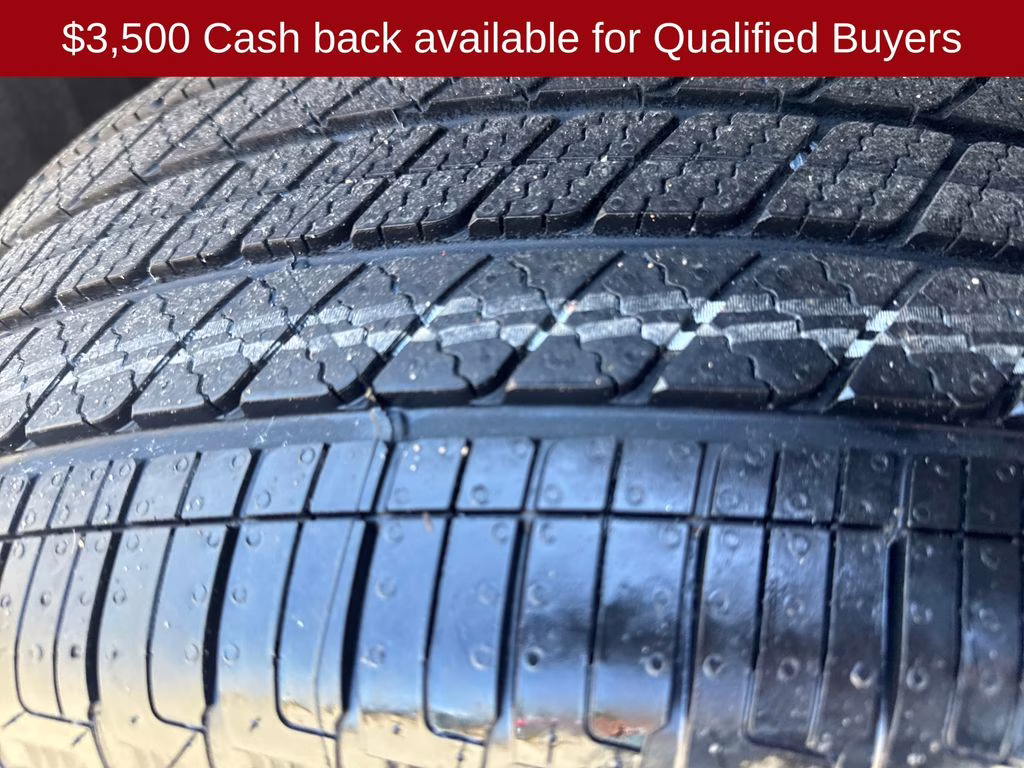 2026 Boulder Gray Pearl Nissan Pathfinder Platinum 4X4 SUV