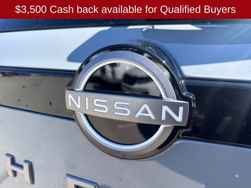 2026 Boulder Gray Pearl Nissan Pathfinder Platinum 4X4 SUV