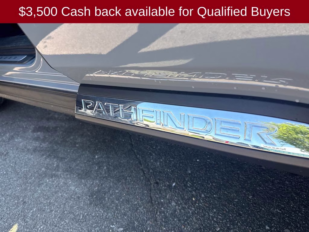 2026 Boulder Gray Pearl Nissan Pathfinder Platinum 4X4 SUV
