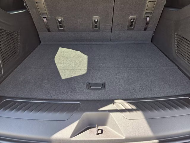 2026 Dark Ash Metallic Chevrolet Suburban LS RWD SUV