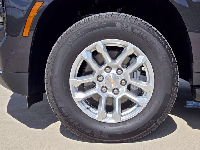 2026 Dark Ash Metallic Chevrolet Suburban LS RWD SUV