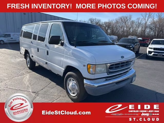 2001 Oxford White Clearcoat Ford E-350SD XLT RWD Van