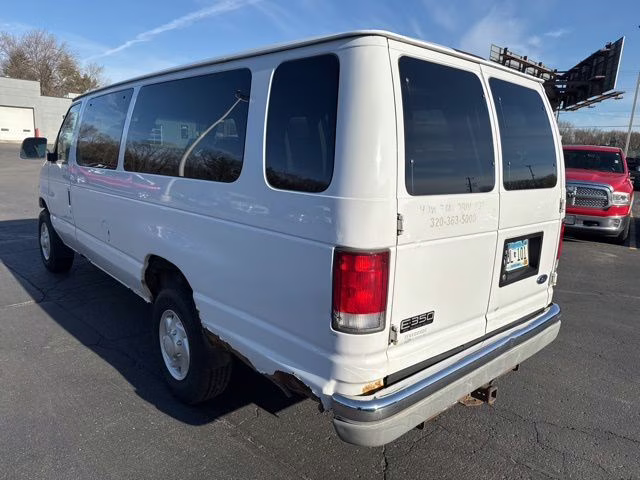 2001 Oxford White Clearcoat Ford E-350SD XLT RWD Van