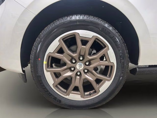 2026 Star White Metallic Tri-Coat Ford Expedition Max King Ranch 4X4 SUV