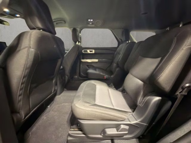 2023 Stone Blue Metallic Ford Explorer XLT 4X4 SUV
