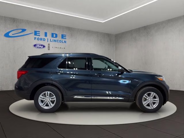2023 Stone Blue Metallic Ford Explorer XLT 4X4 SUV