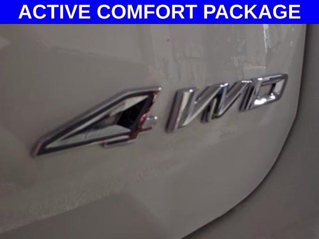 2026 Star White Metallic Tri-Coat Ford Explorer Active 4X4 SUV