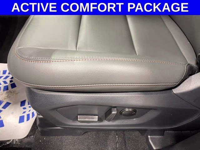 2026 Star White Metallic Tri-Coat Ford Explorer Active 4X4 SUV
