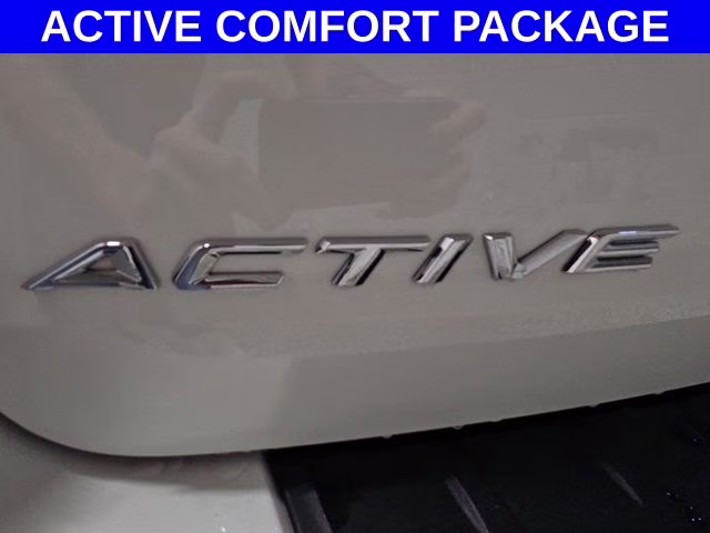 2026 Star White Metallic Tri-Coat Ford Explorer Active 4X4 SUV