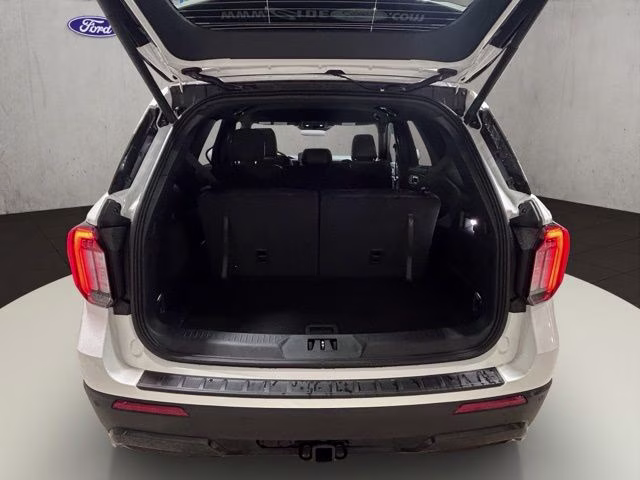 2026 Star White Metallic Tri-Coat Ford Explorer ST-Line 4X4 SUV