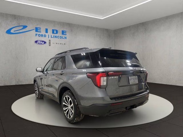 2026 Carbonized Gray Metallic Ford Explorer ST-Line 4X4 SUV