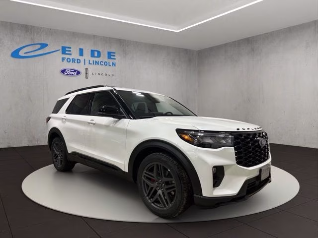 2026 Ford Explorer ST 4WD's photo