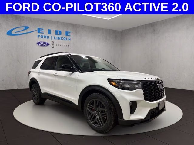 2026 Star White Metallic Tri-Coat Ford Explorer ST 4X4 SUV